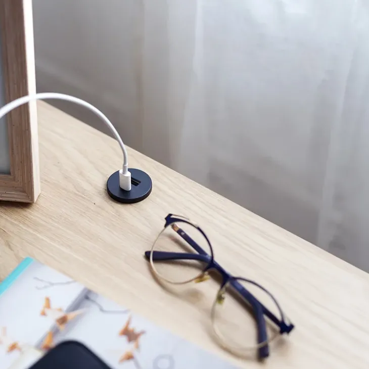 Comodino 45x46h cm 1 cassetto USB C rovere Noor