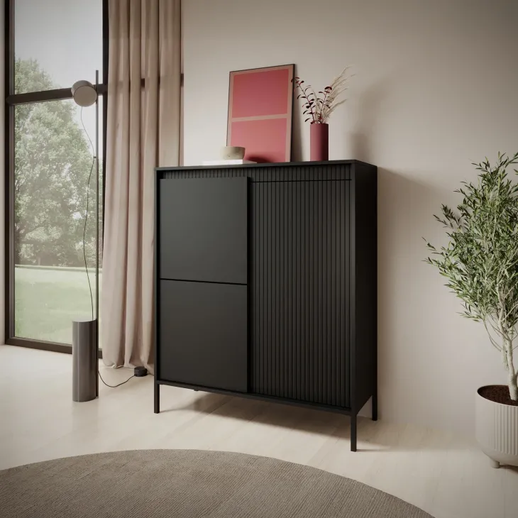 Credenza alta 104x124h cm 3 ante nero opaco cannettato Ciar