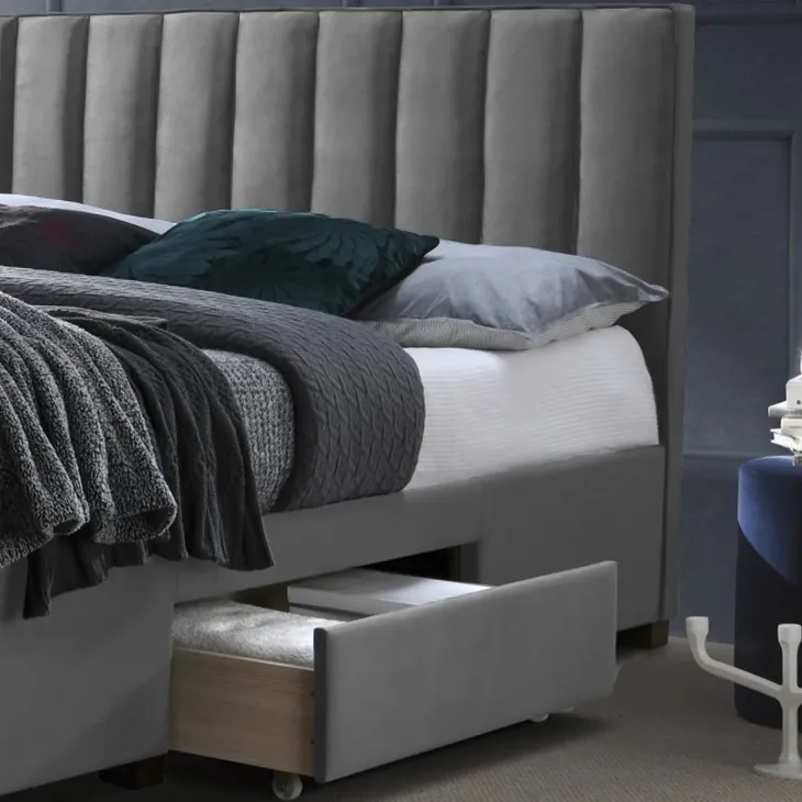 Letto matrimoniale 160x200cm imbottito con cassettoni in velluto grigio Lux