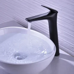 Miscelatore alto per lavabo bagno ottone nero Becco