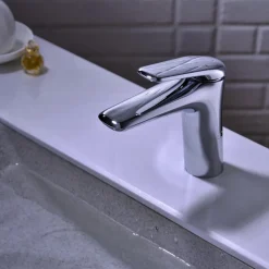 Miscelatore per lavabo bagno ottone cromato Becco