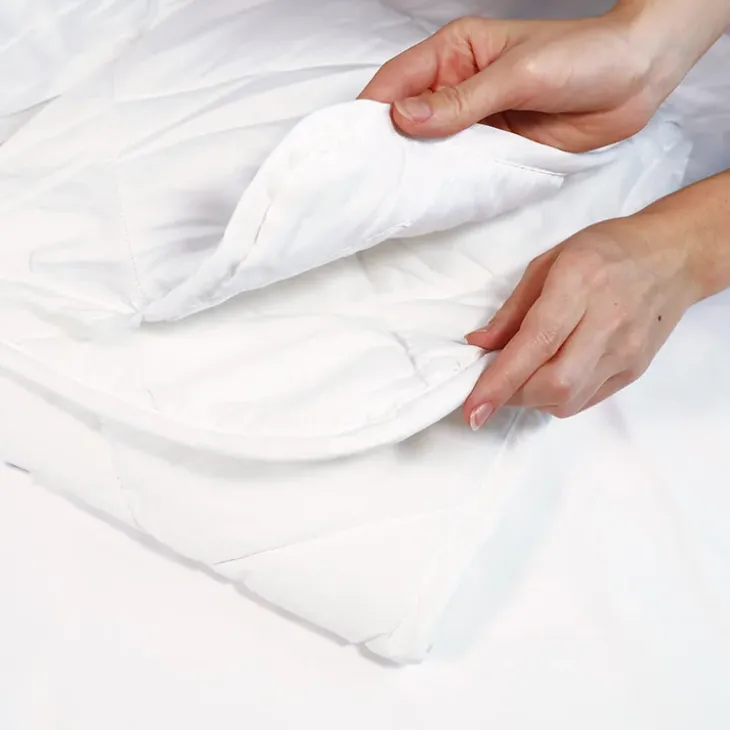 Piumino letto singolo 4 stagioni in fibra 150X200cm bianco Bacio