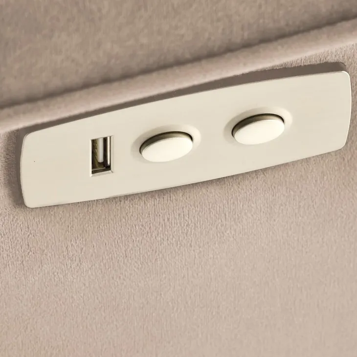 Poltrona alzapersona reclinabile elettrica massaggiante con USB in velluto beige Nyx