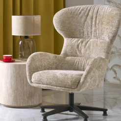 Poltrona design girevole imbottita in tessuto beige Mappy