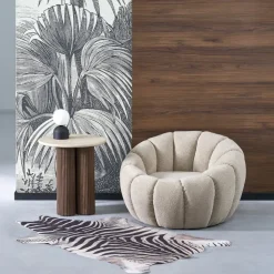 Poltrona imbottita in tessuto design moderno beige Coccoluna