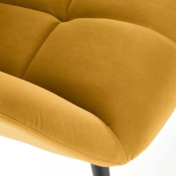 Poltrona imbottita in velluto giallo senape nero Polly