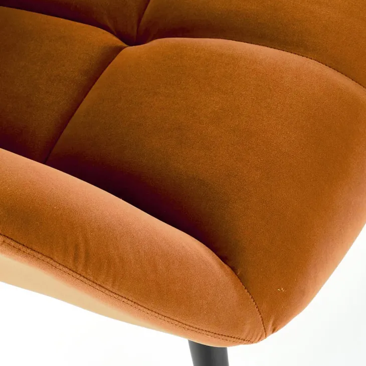 Poltrona imbottita in velluto arancio terracotta nero Polly