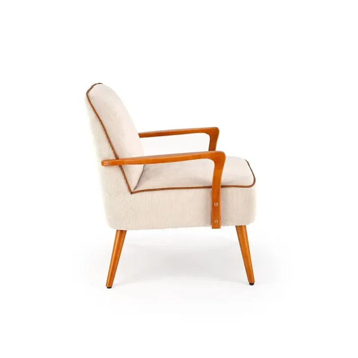 Poltrona moderna design in stoffa beige chiaro e gambe legno noce chiaro Bled