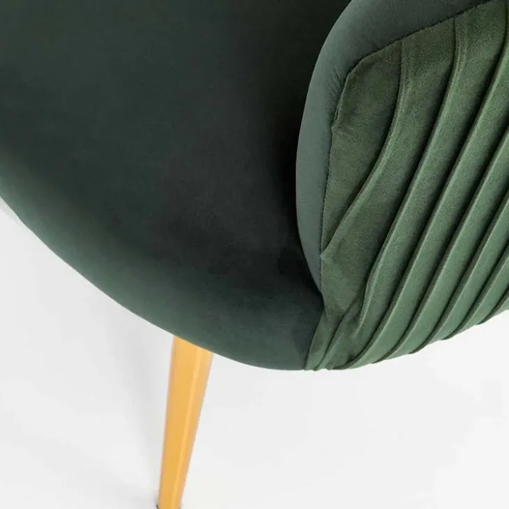 Poltroncina design in velluto verde con gambe oro Romance