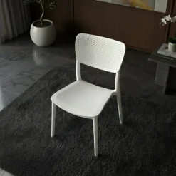 Sedia sala da pranzo impilabile schienale forato polipropilene bianca Aura