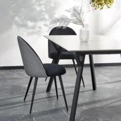 Set 4 sedie in velluto nero con schienale pied de poule bianco e nero Aleron