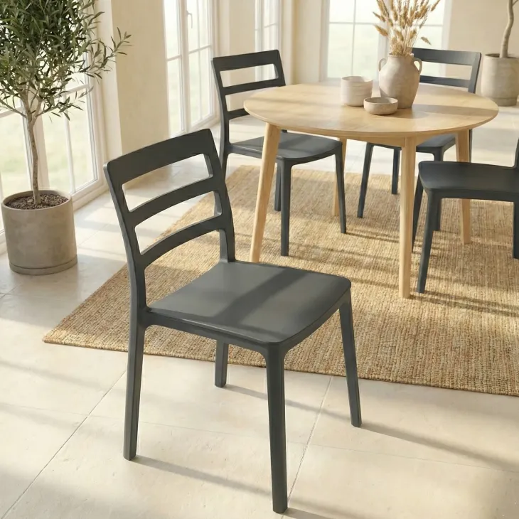 Set 4 sedie sala da pranzo impilabili moderne in polipropilene nero Nature
