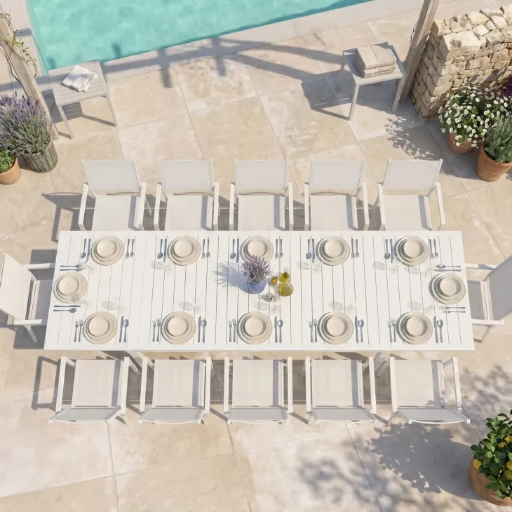 Set tavolo da giardino allungabile 200/300cm bianco + 4 sedie con braccioli quadrati bianco Brezza