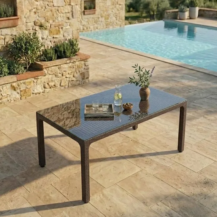 Tavolo 150x90cm da giardino esterno bar dehors polipropilene effetto rattan marrone e vetro Ezio